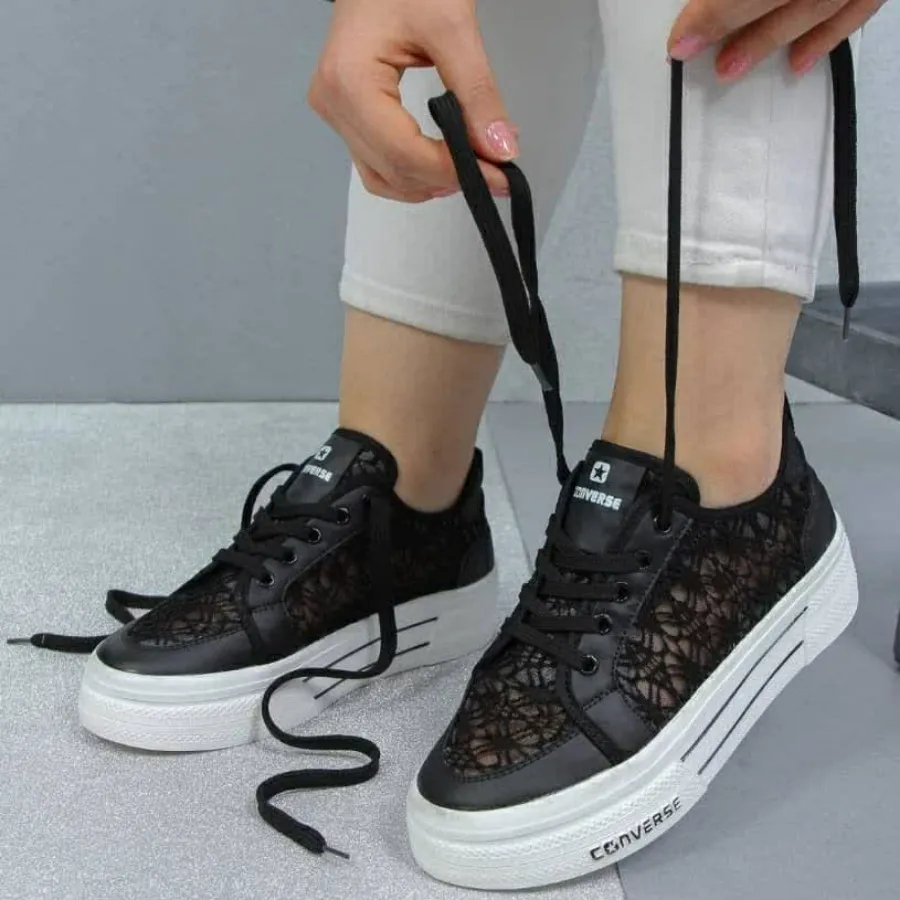 ونس توری زنانه سفید مشکی