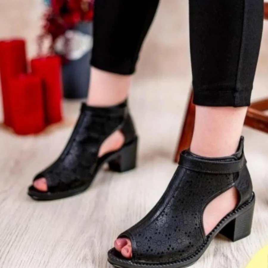 کفش تابستانی