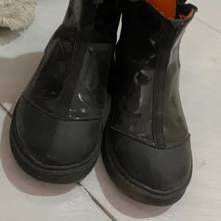 بوت کفش کتونی