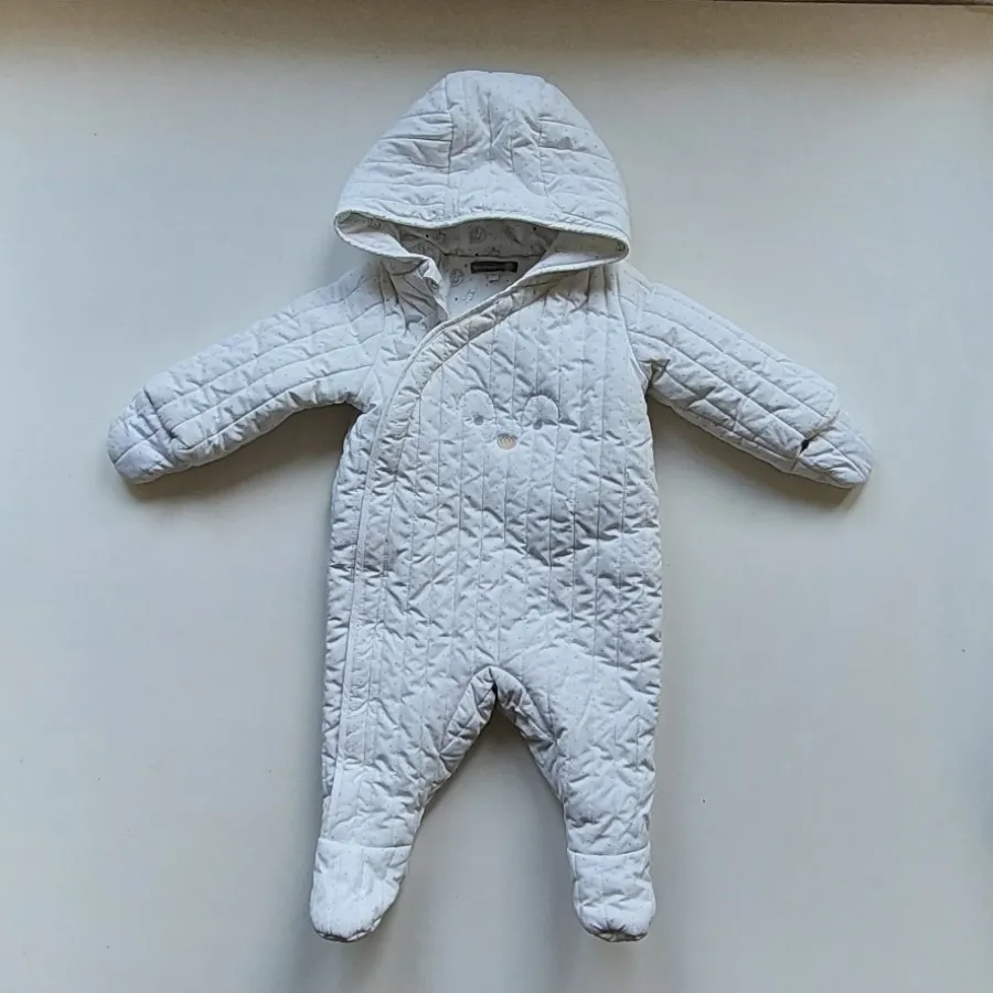 کاپشن نوزاد (فرانسوی)