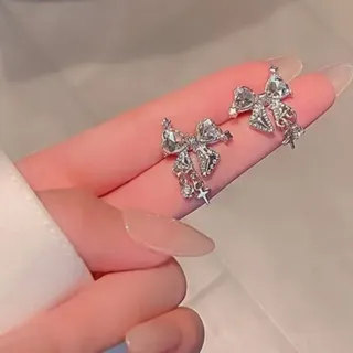 گوشواره پاپیونی?