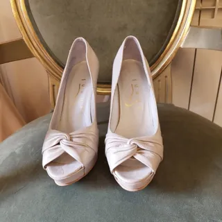 کفش ( ورق بزنید )