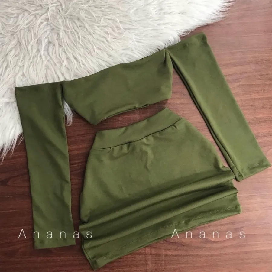 ست بلوز و دامن یقه قایقی