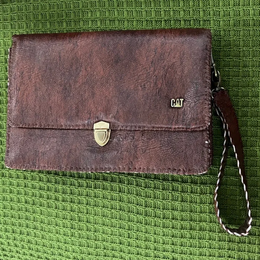 کیف دست دوز