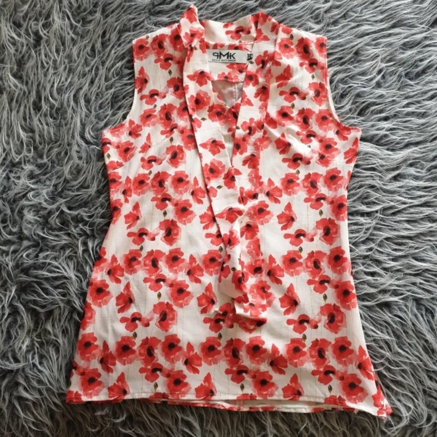 شومیز گلدار یقه گره ای