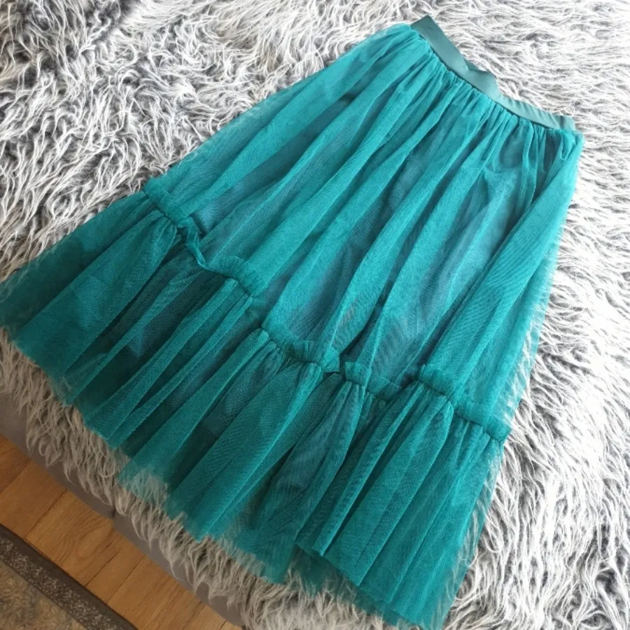 دامن توری سبز