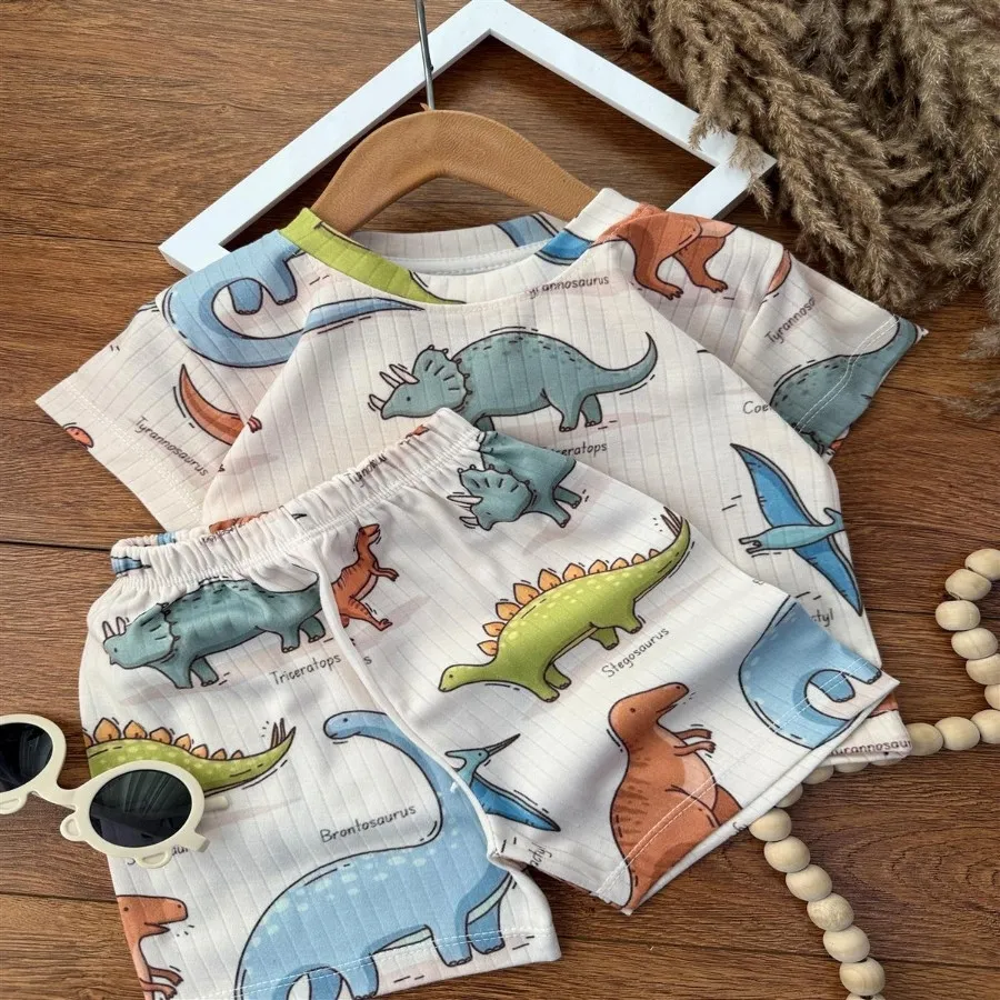 تیشرت شلوار بچگانه