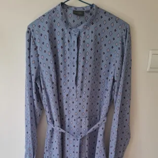 پیراهن که بجای مانتو