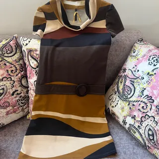 تونیک قهوه ای