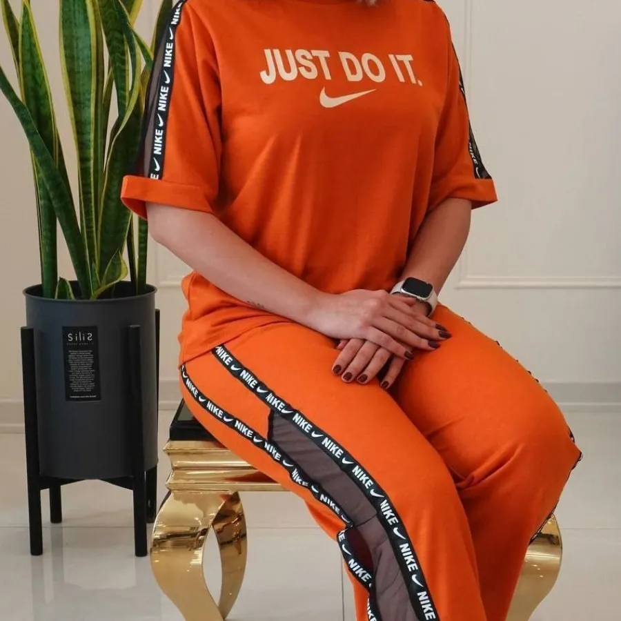 تیشرت و شلوار