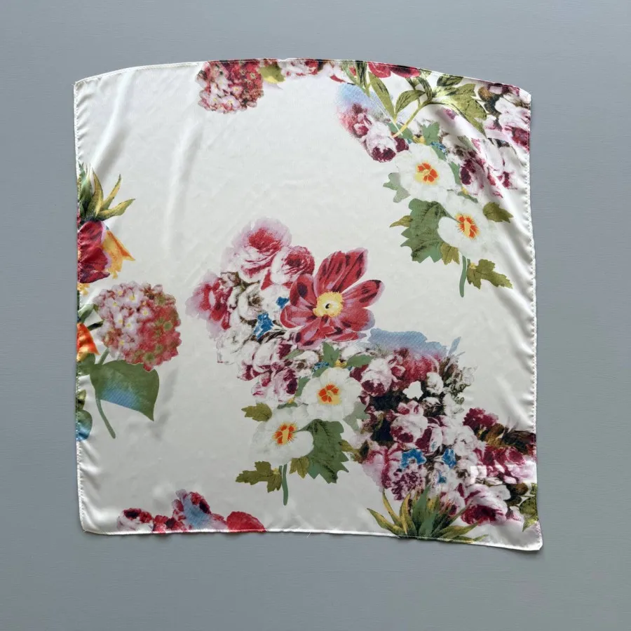 مینی اسکارف برند i am