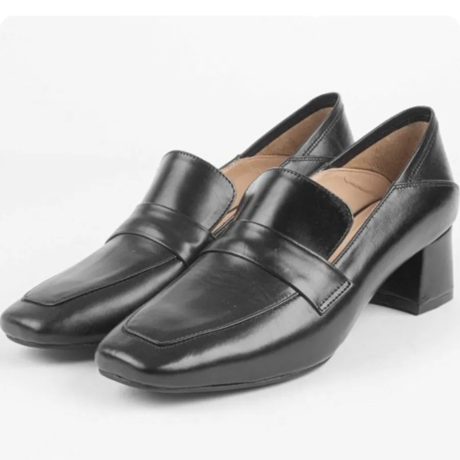 کفش تمام چرم