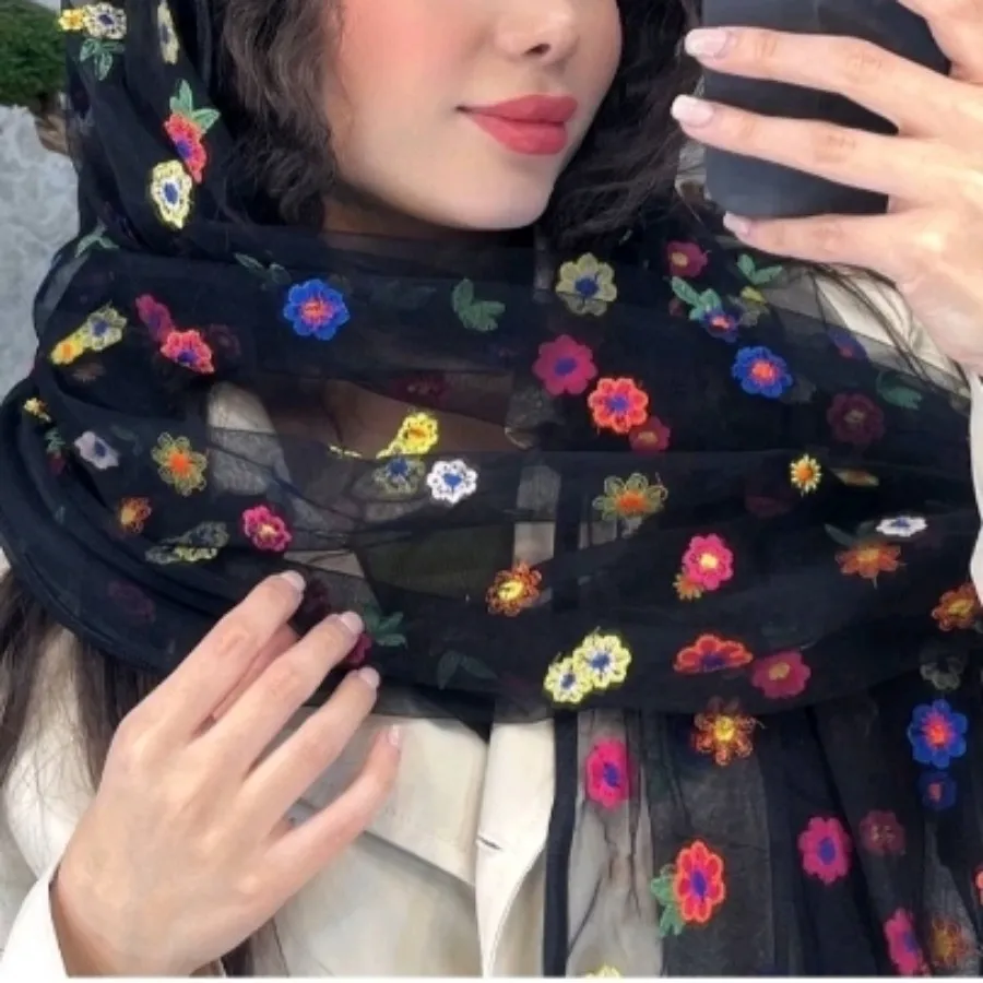 شال تور گل گلی