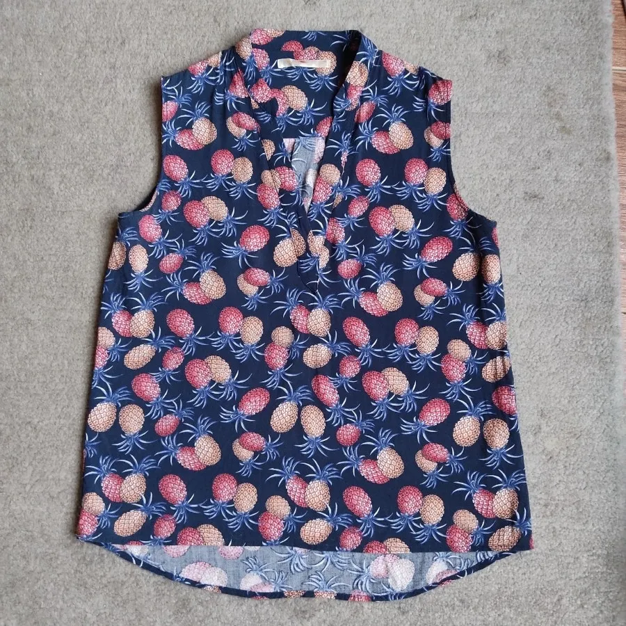 تاپ زیبا اناناسی