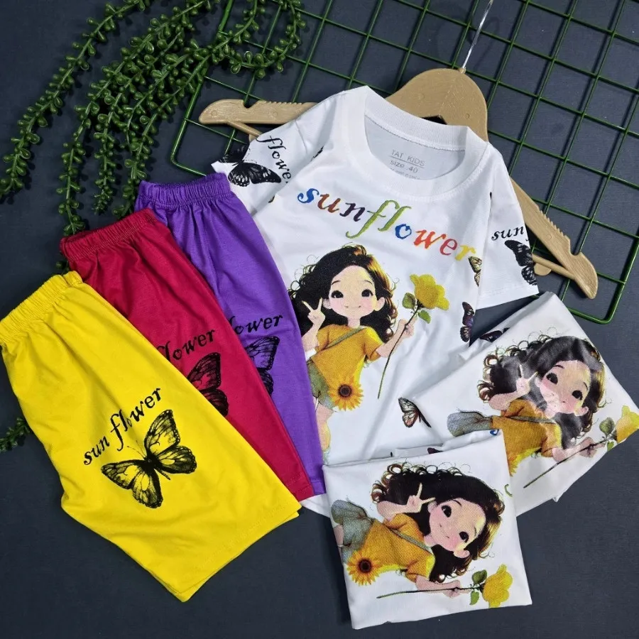 ست دختر گل به دست