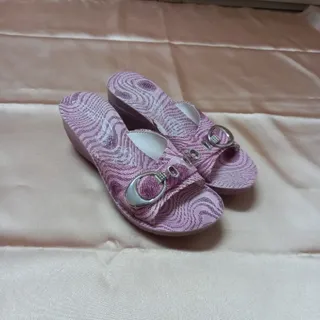 صندل دخترانه