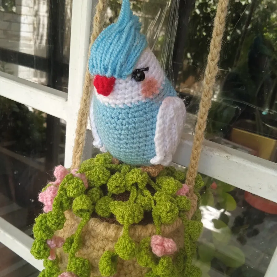 آویز گل و پرنده دستباف