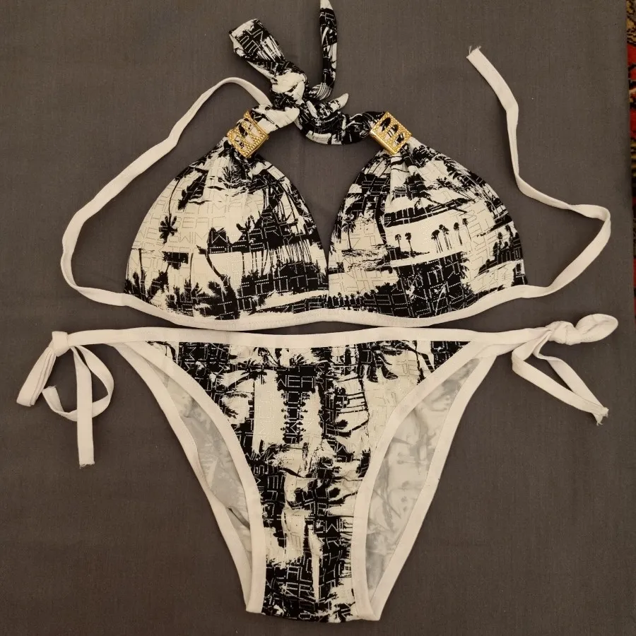 مایو دو تکه