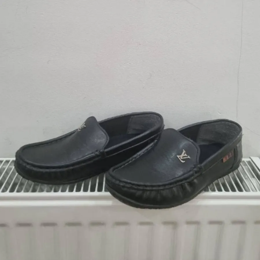 کفش کالج بچگانه