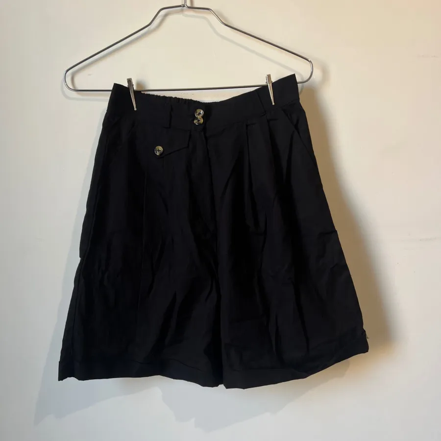 شلوارک پارچه ای