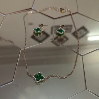 ست گردنبند و گوشواره