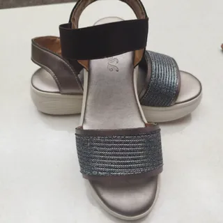 کفش تابستانه