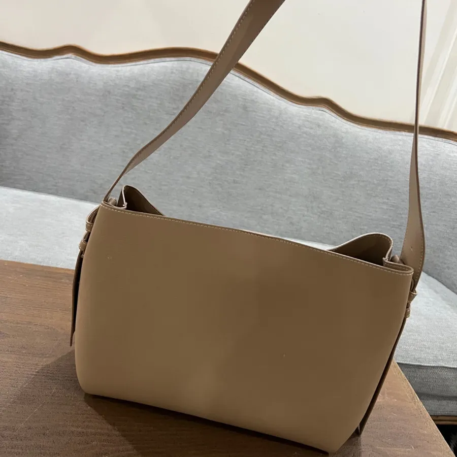 کیف برند سارک