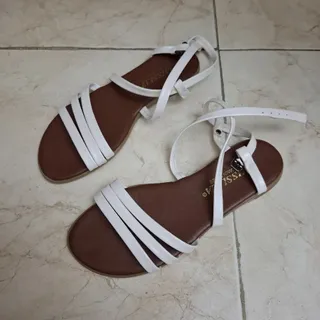 صندل تابستانه خارجی سفید