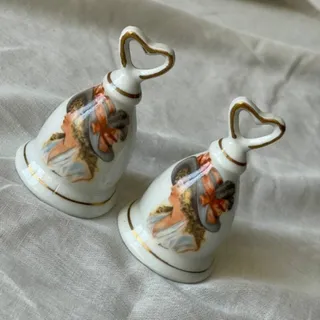 نمکدان زنگوله ای رخ