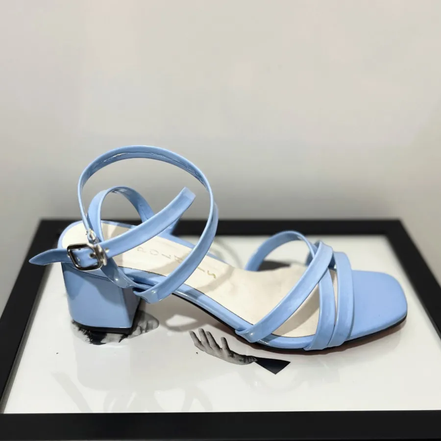 کفش مهمانی آبی سیندرلایی