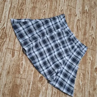 دامن کوتاه برند المانی