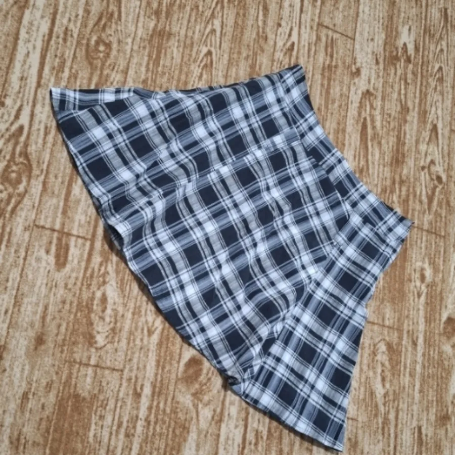 دامن کوتاه برند المانی