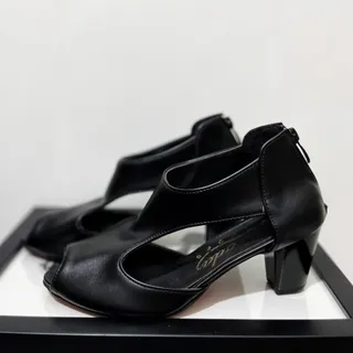 کفش خیلی خیلی مجلسی