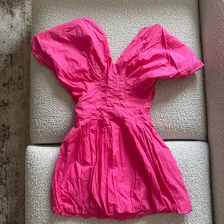 پیراهن عروسکی