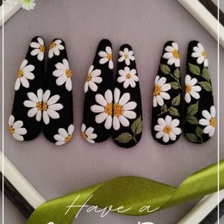 ست گیره موبابونه گلدوزی