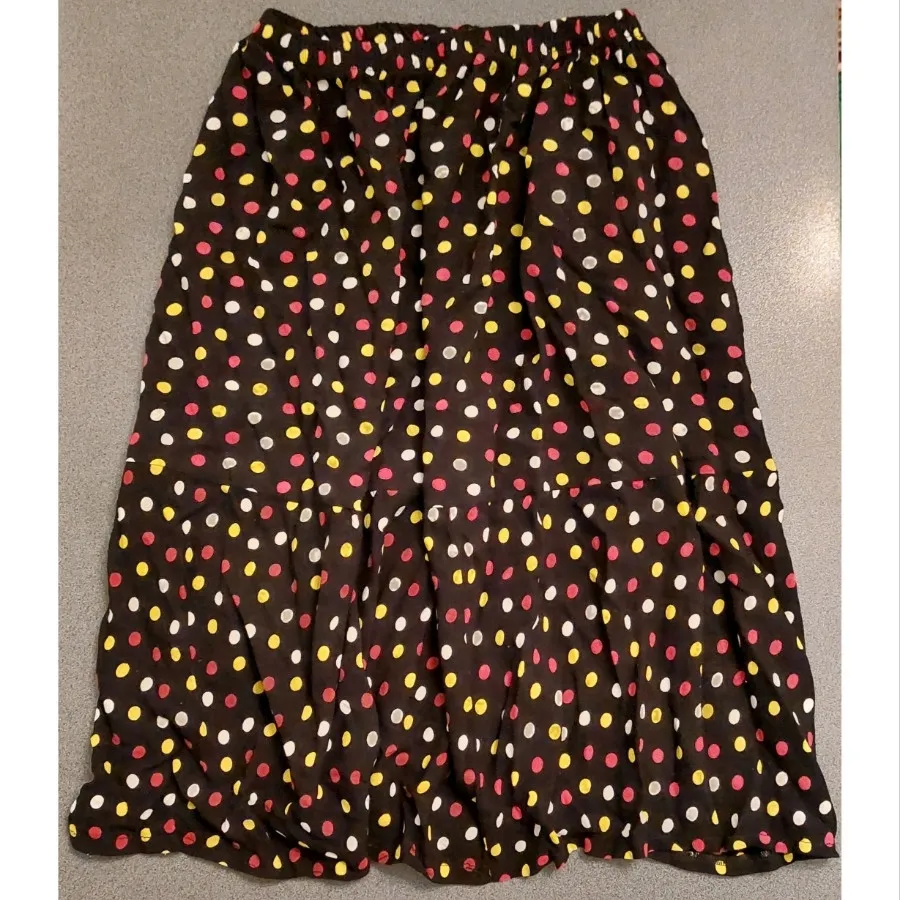 دامن خال خالی