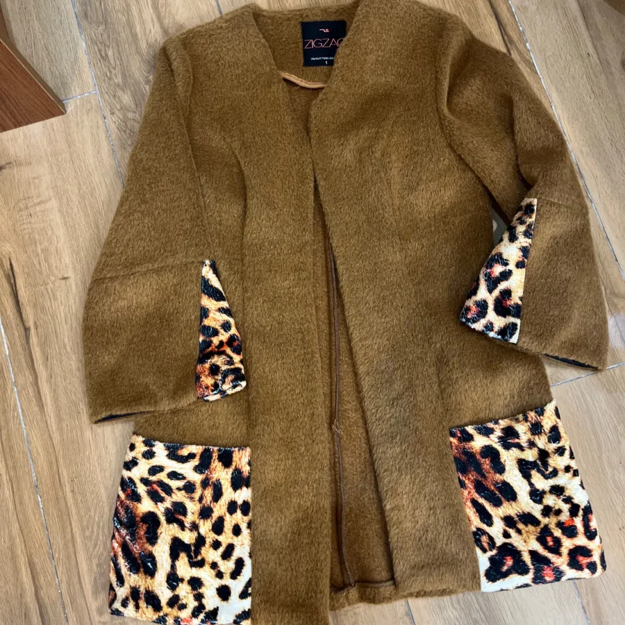 کت موهری ‌پشمی