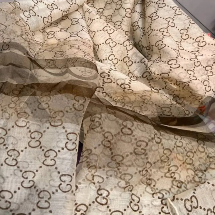 شال حریر ابریشم گوچی