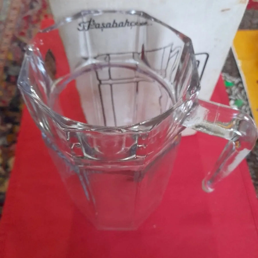 پارچ آبخوری ترک