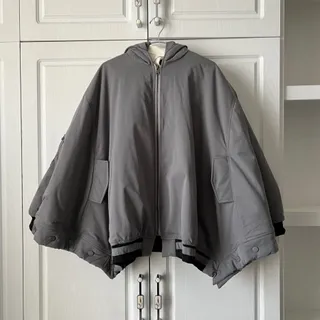 کاپشن خفاشی