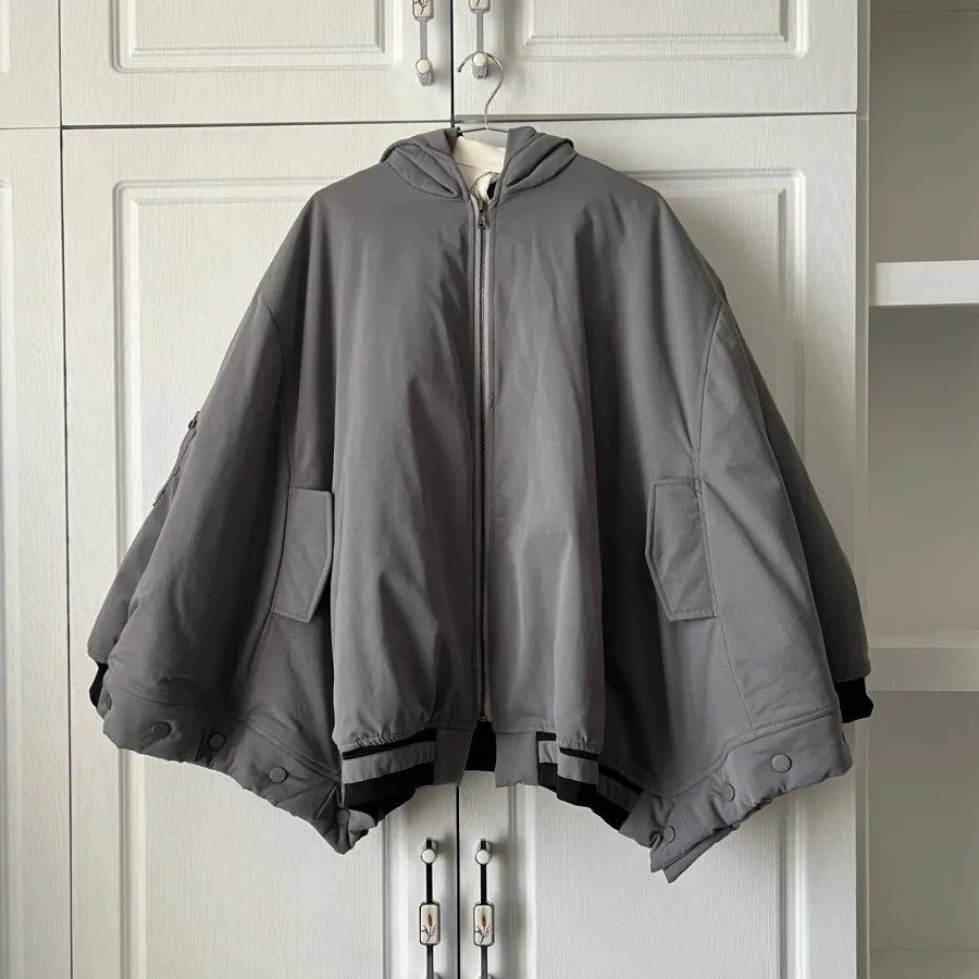 کاپشن خفاشی