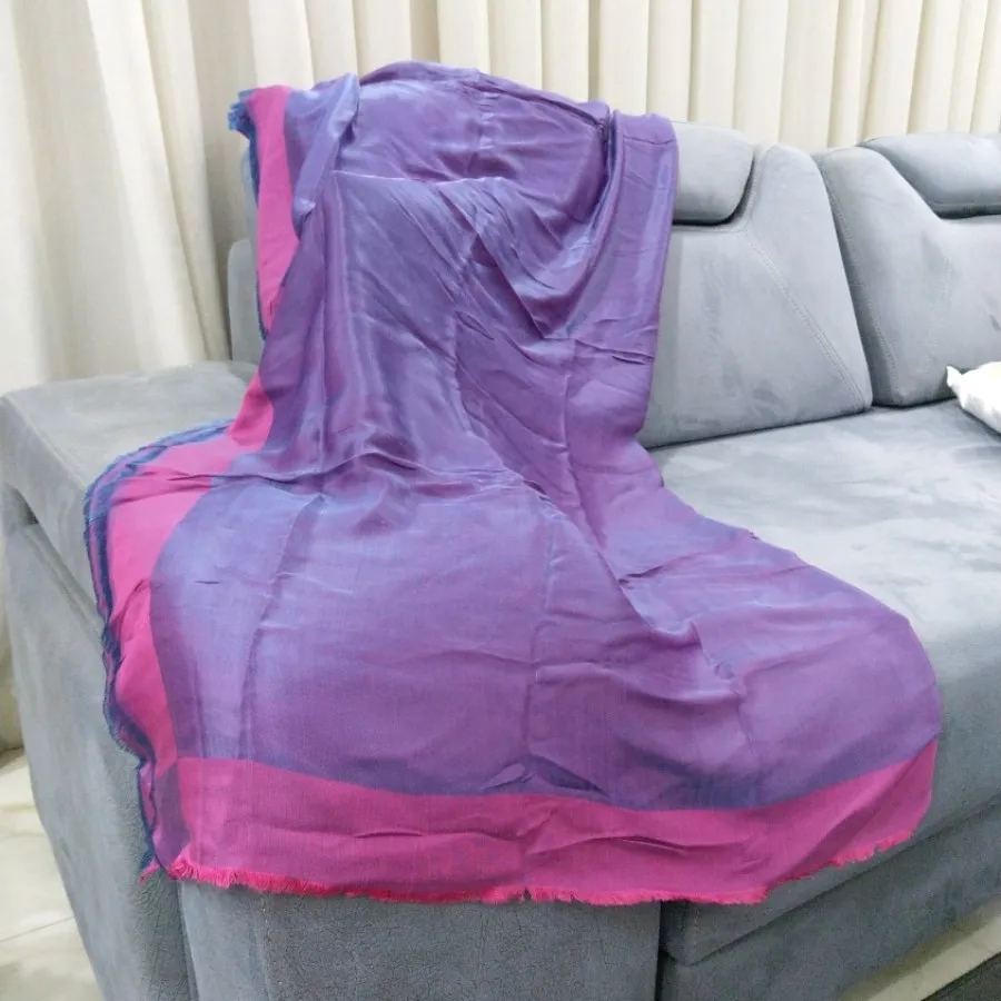 روسری خیلی بزرگ