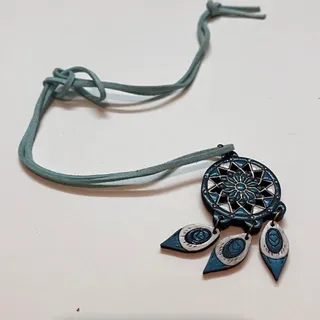 گردنبند آبی