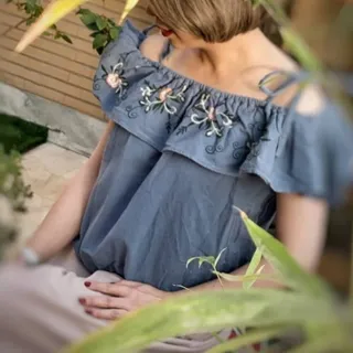 شومیز یقه قایقی