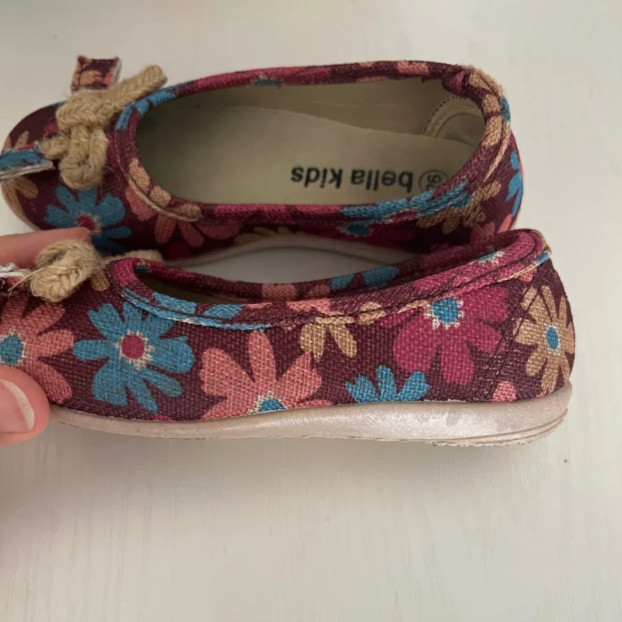 کفش دخترانه