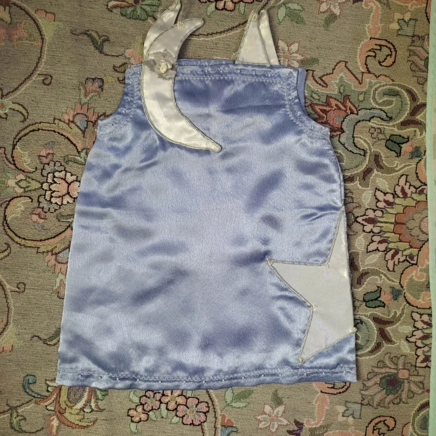 پیراهن دخترانه