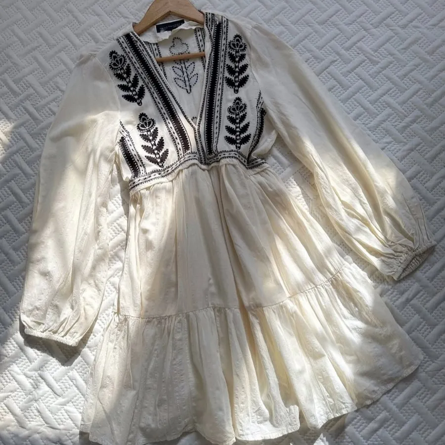 مانتو شومیز سفید شیری