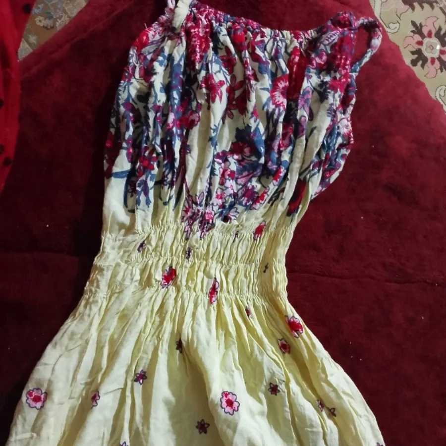 پیراهن ساحلی بلند