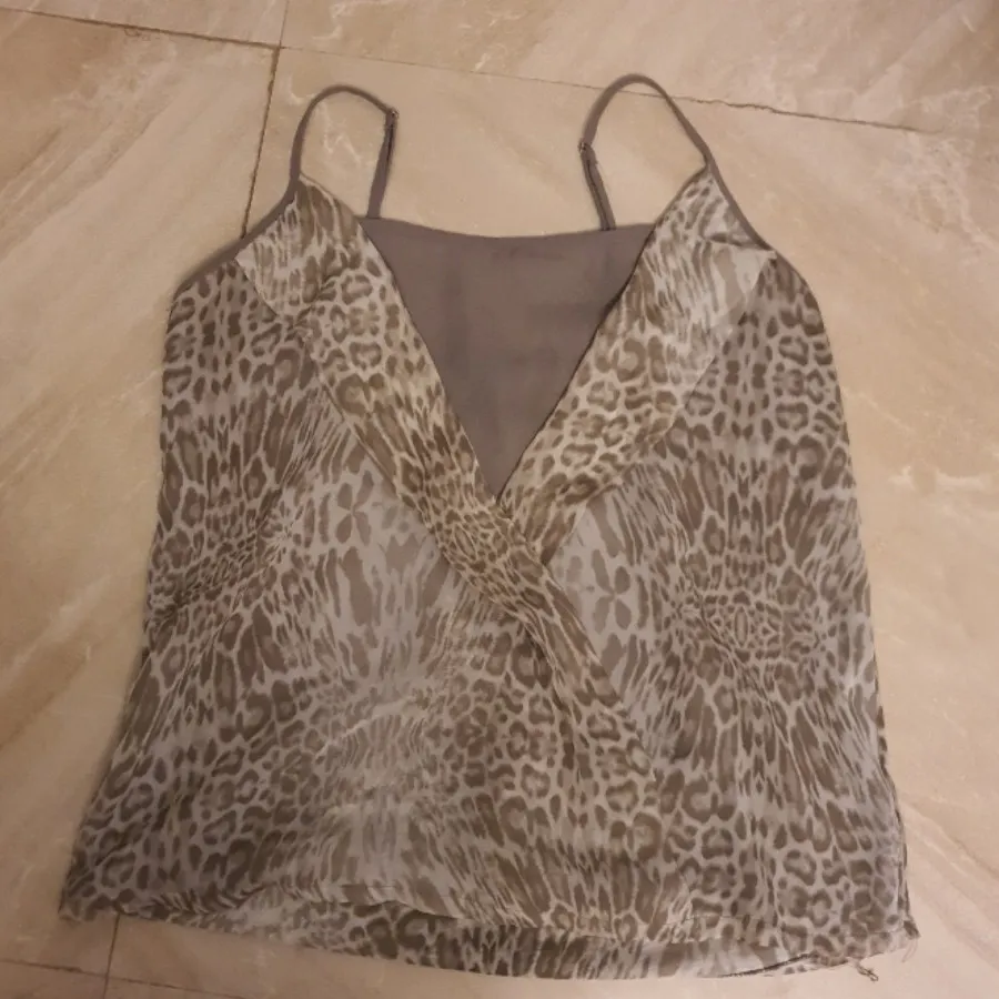 تاپ مهمانی منگو