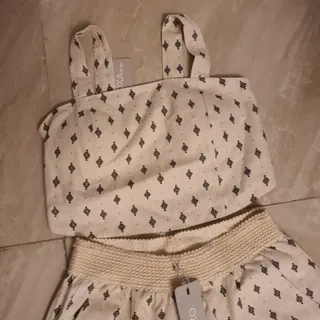 نیم تنه و شلوار